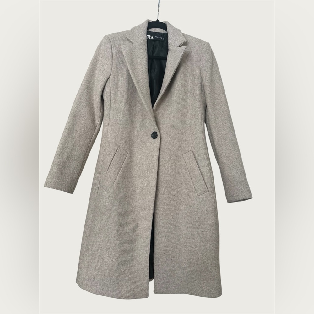 Zara Gray Trench Coat with Notched Lapels and Wool-Blend‎